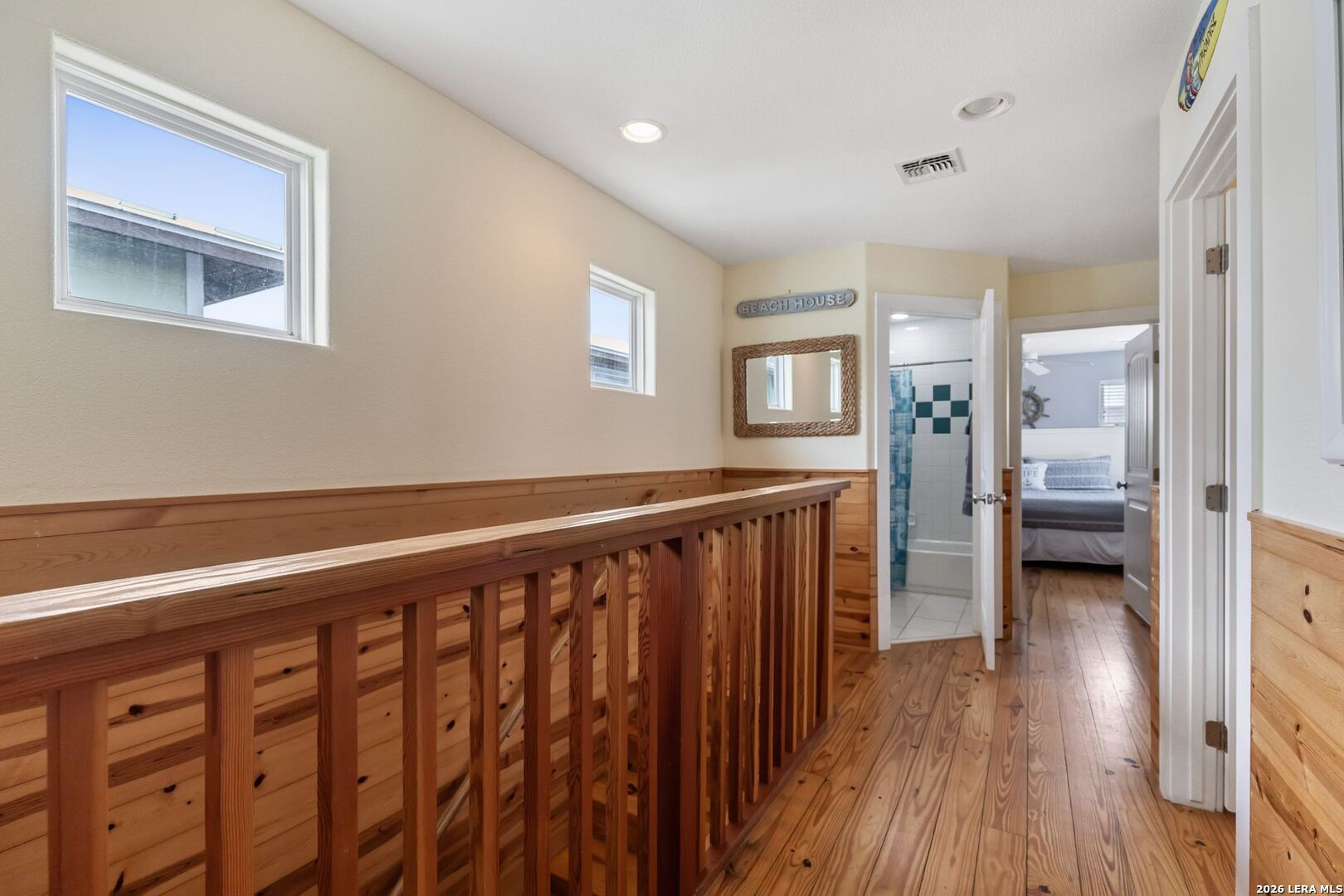 301 E Avenue C 301