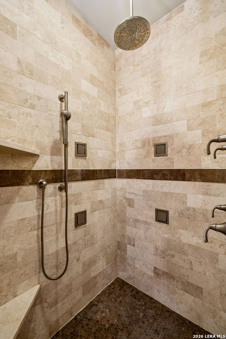 158 Katherine Ct B