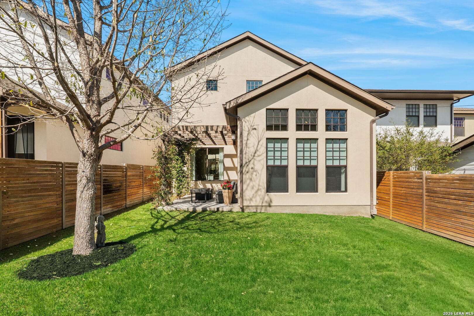 460 E OLMOS DR