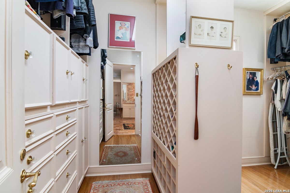 122 Chester APT 2