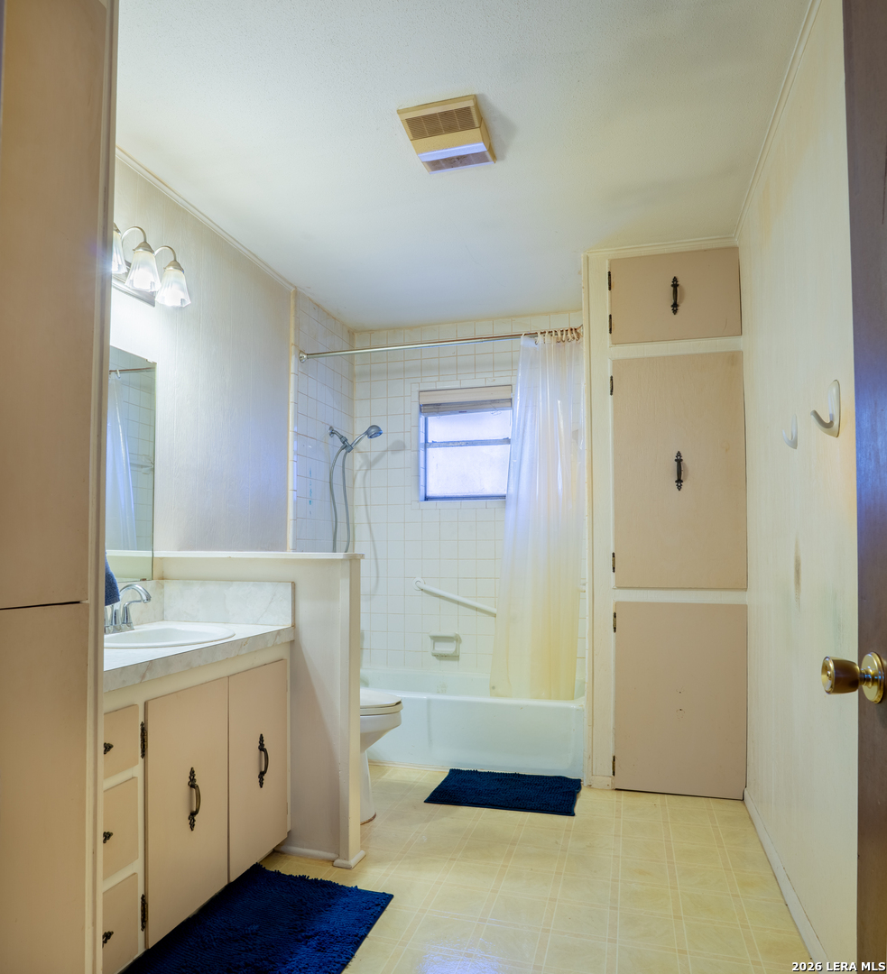 1101 Fifth