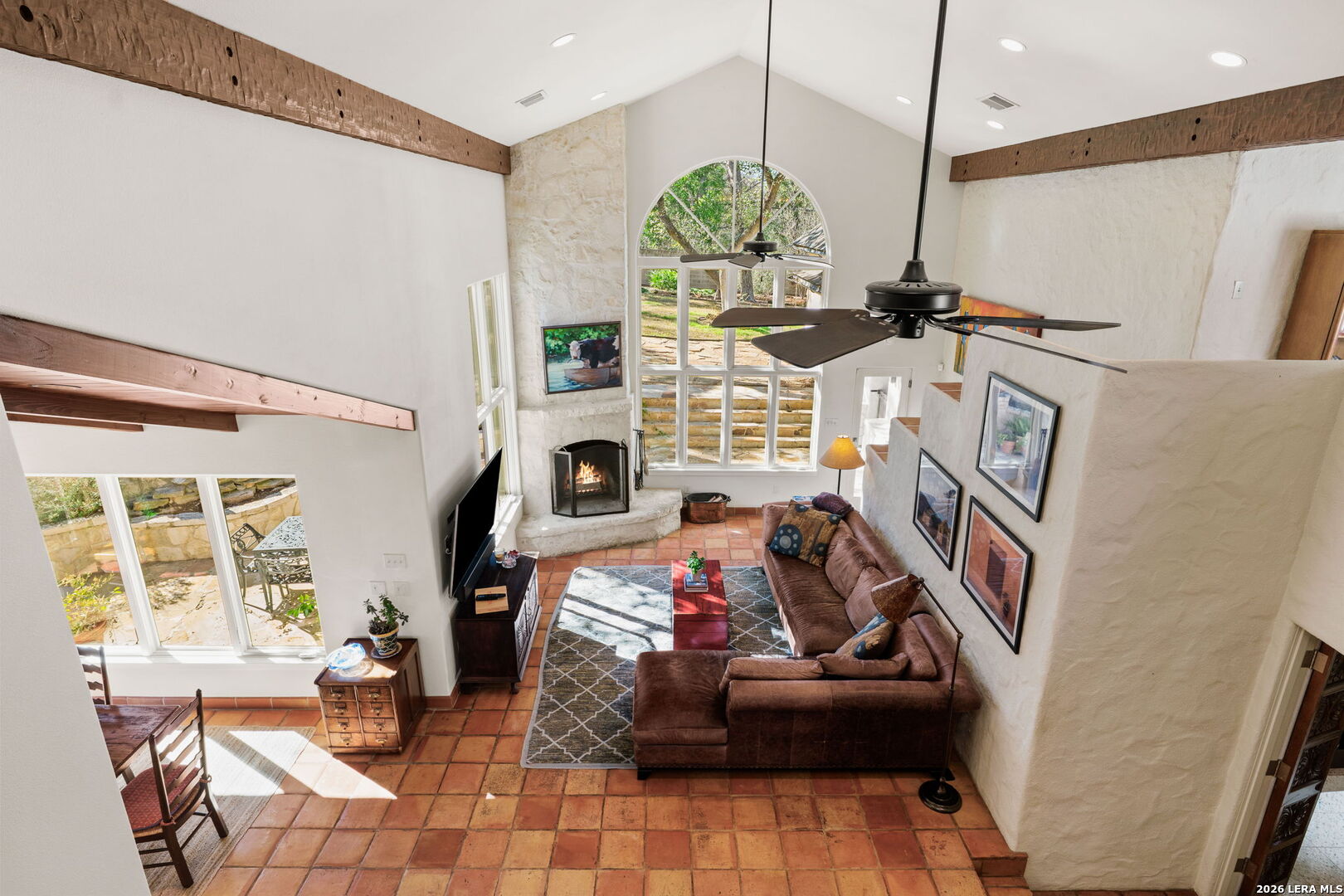 227 Devine Rd
