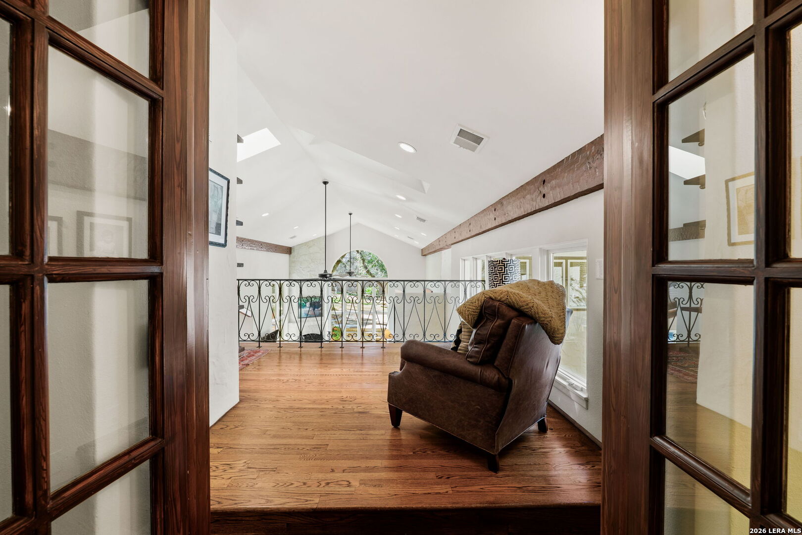 227 Devine Rd