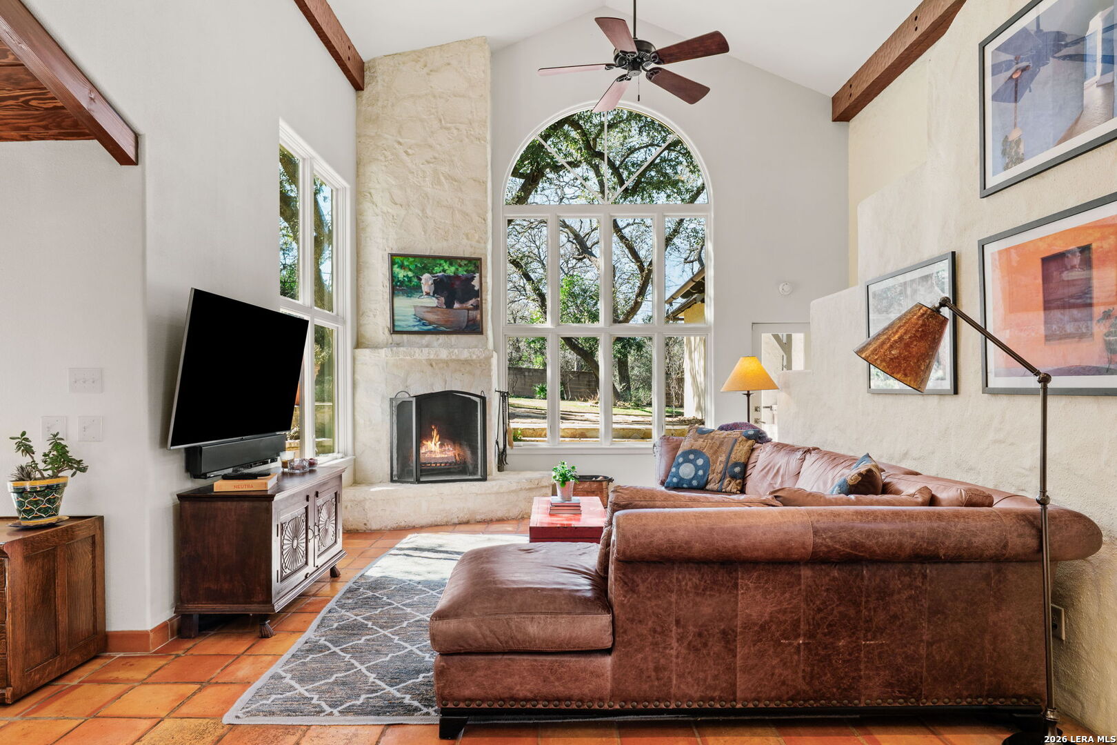 227 Devine Rd