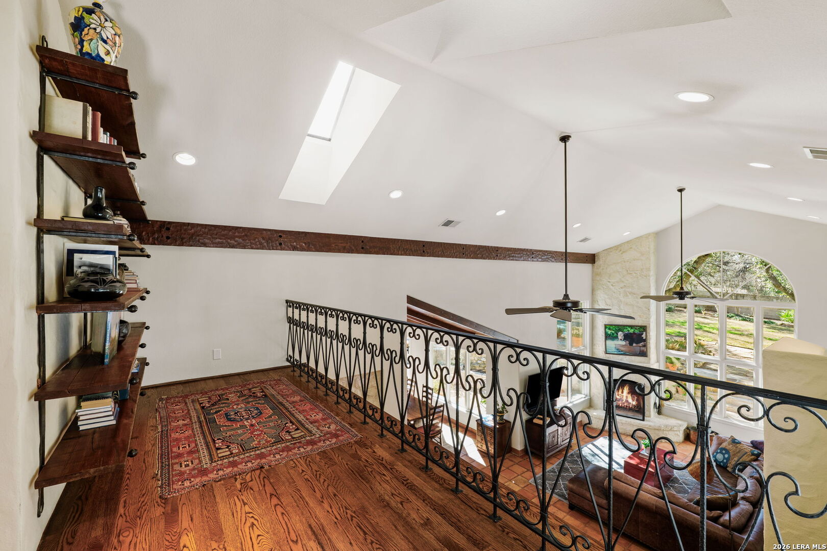 227 Devine Rd