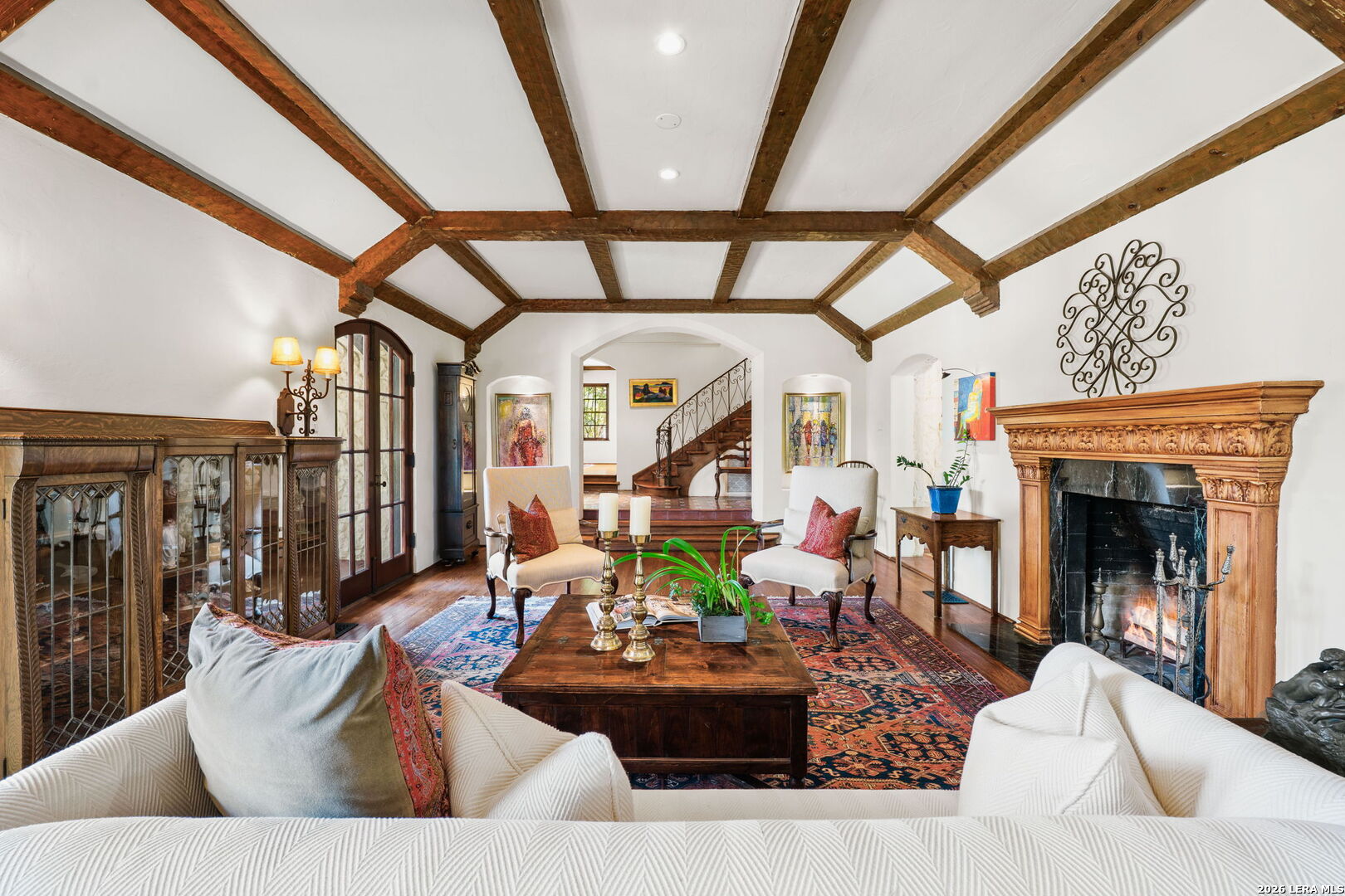 227 Devine Rd