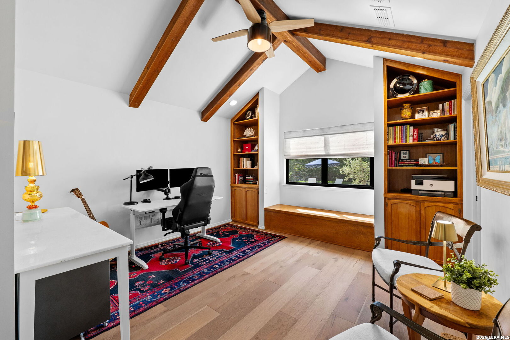 122 W Edgewood