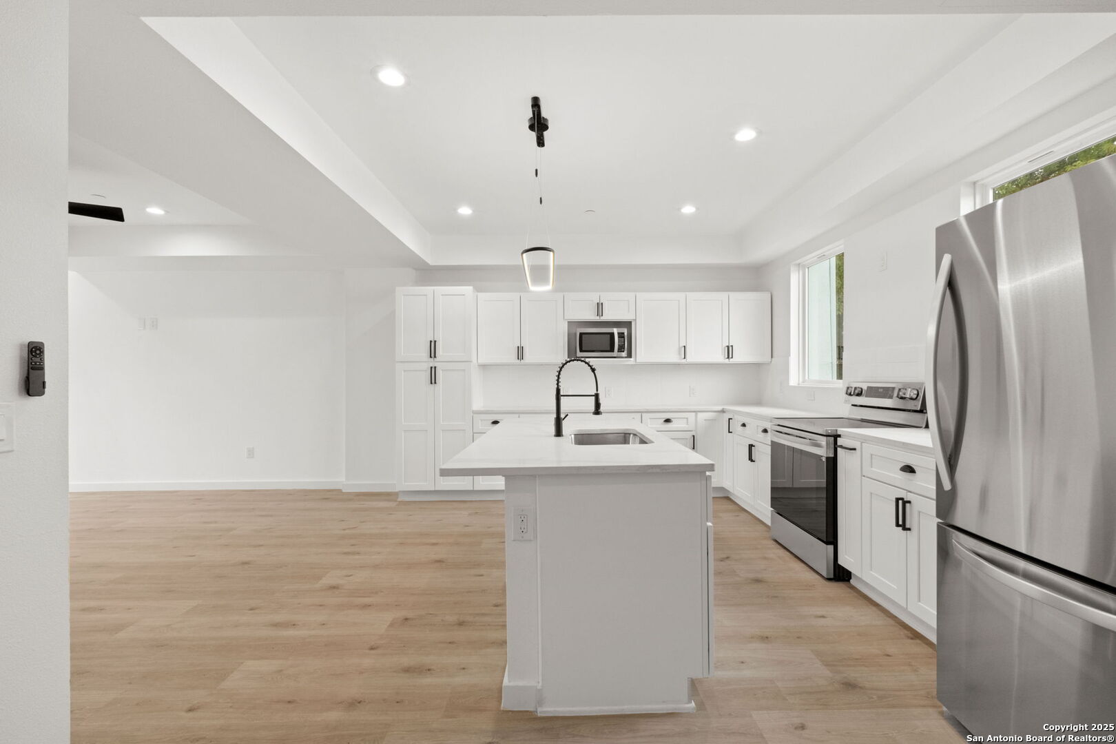 308 S Mesquite St 102