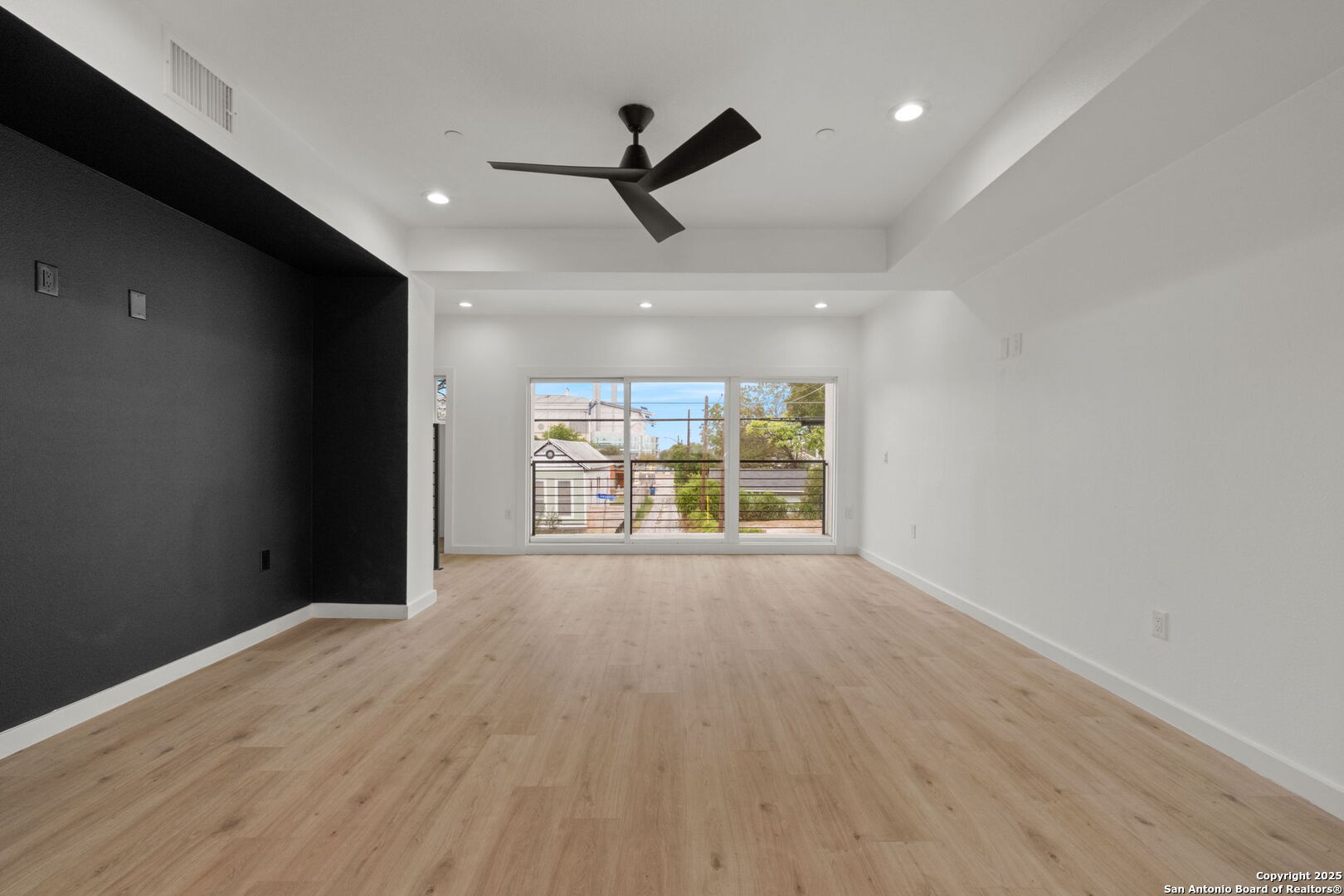 308 S Mesquite St 102
