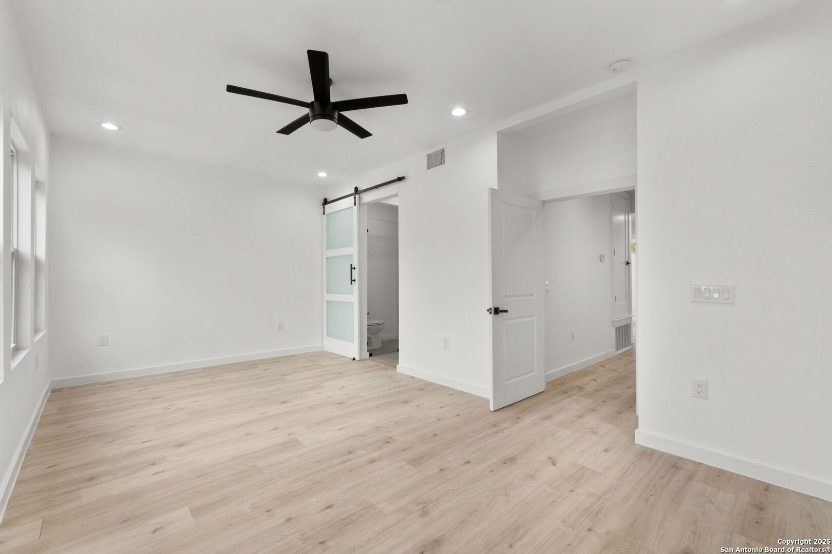308 S Mesquite St 102