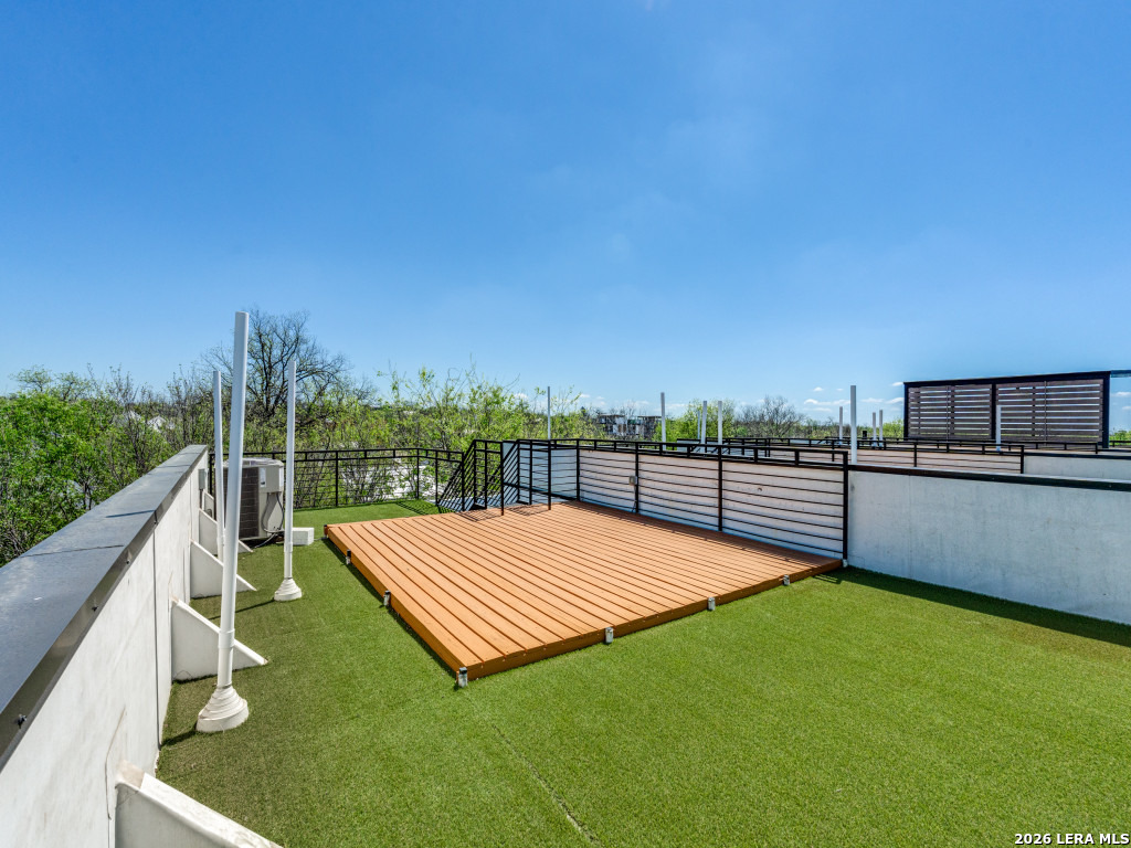 308 S Mesquite St 102