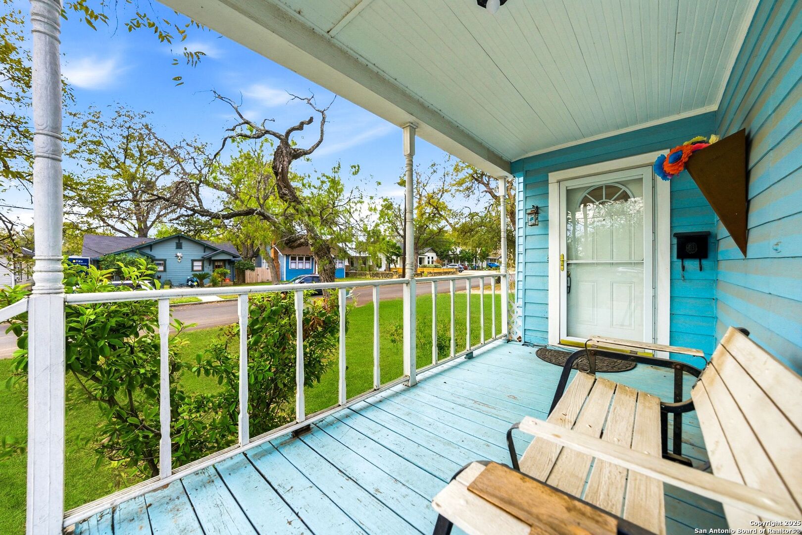 479 E Magnolia