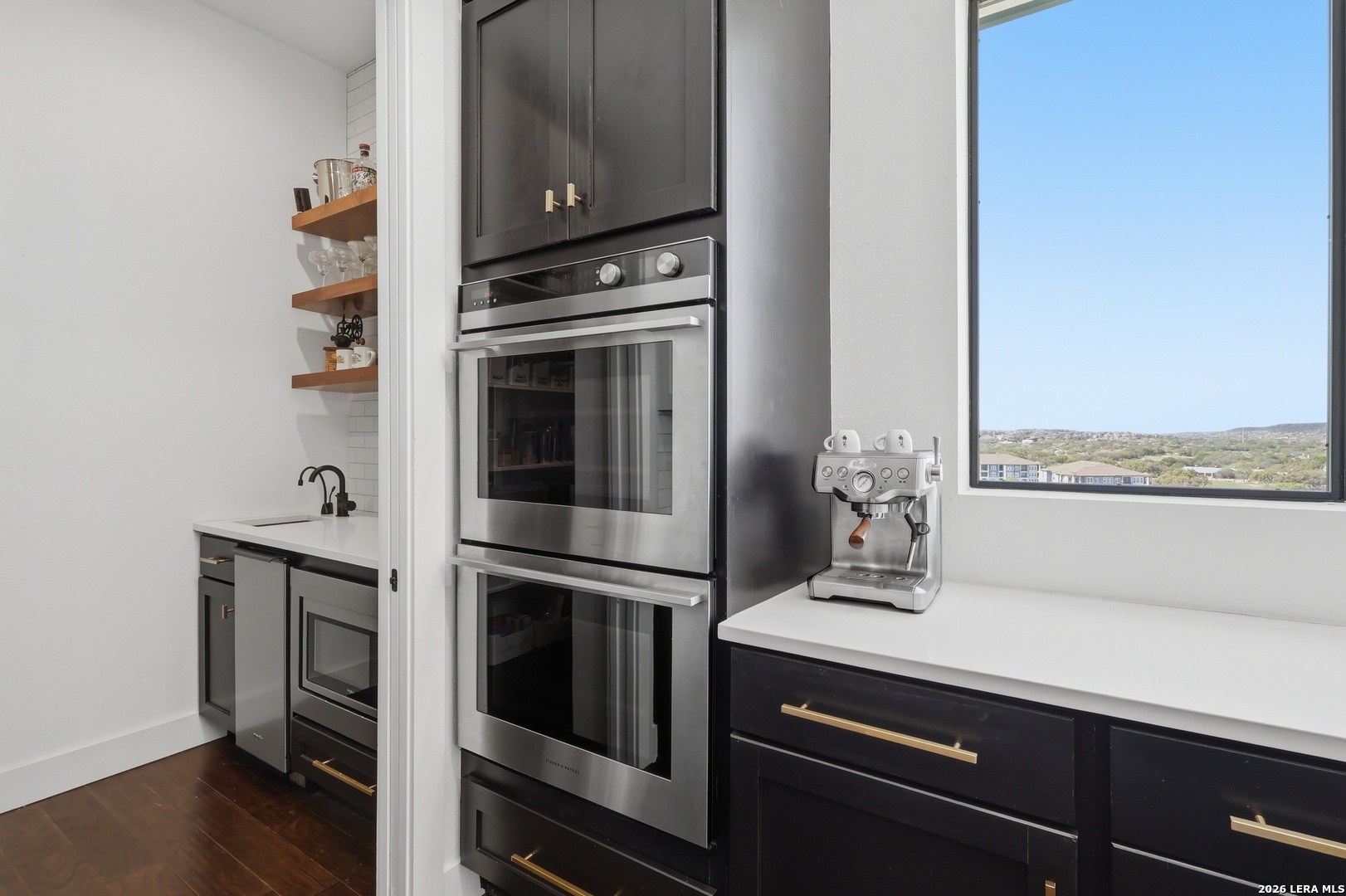 23850 Castle Peak