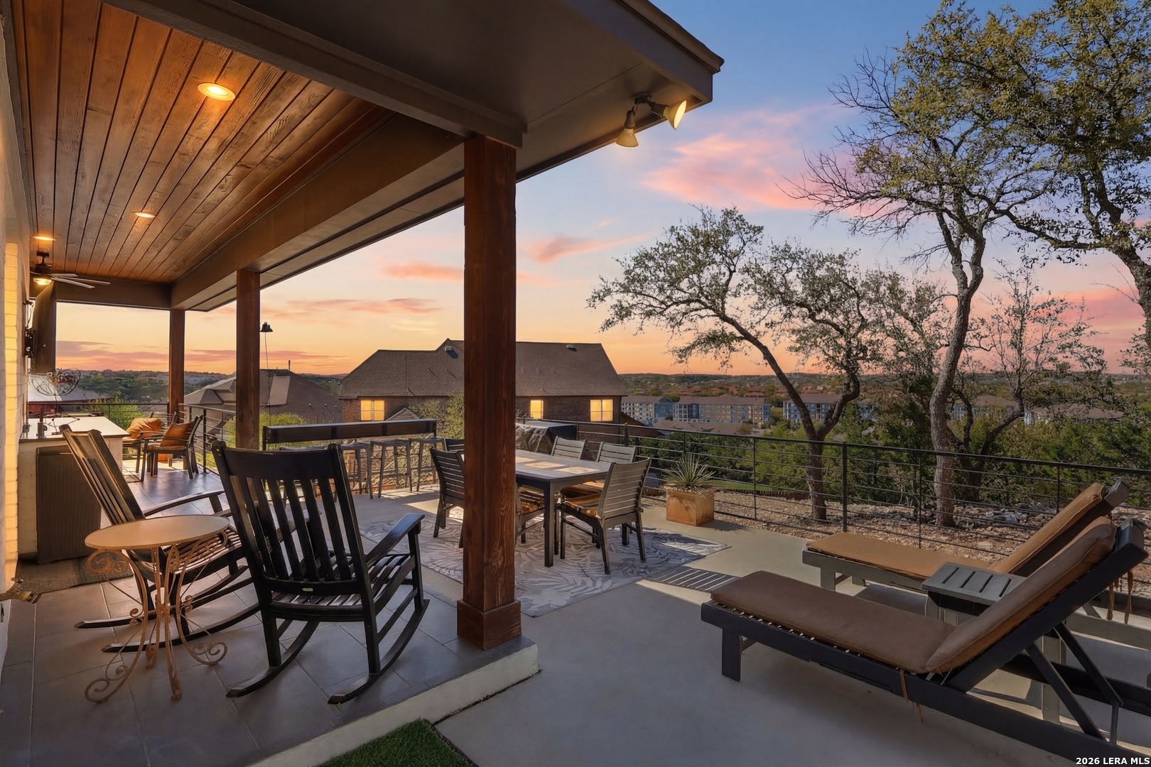 23850 Castle Peak
