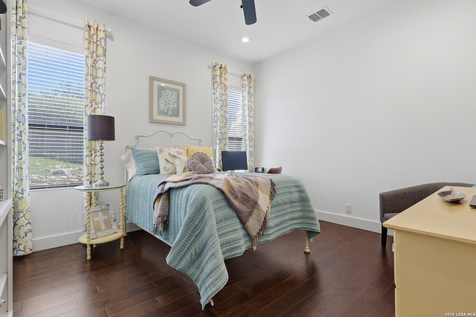 23850 Castle Peak