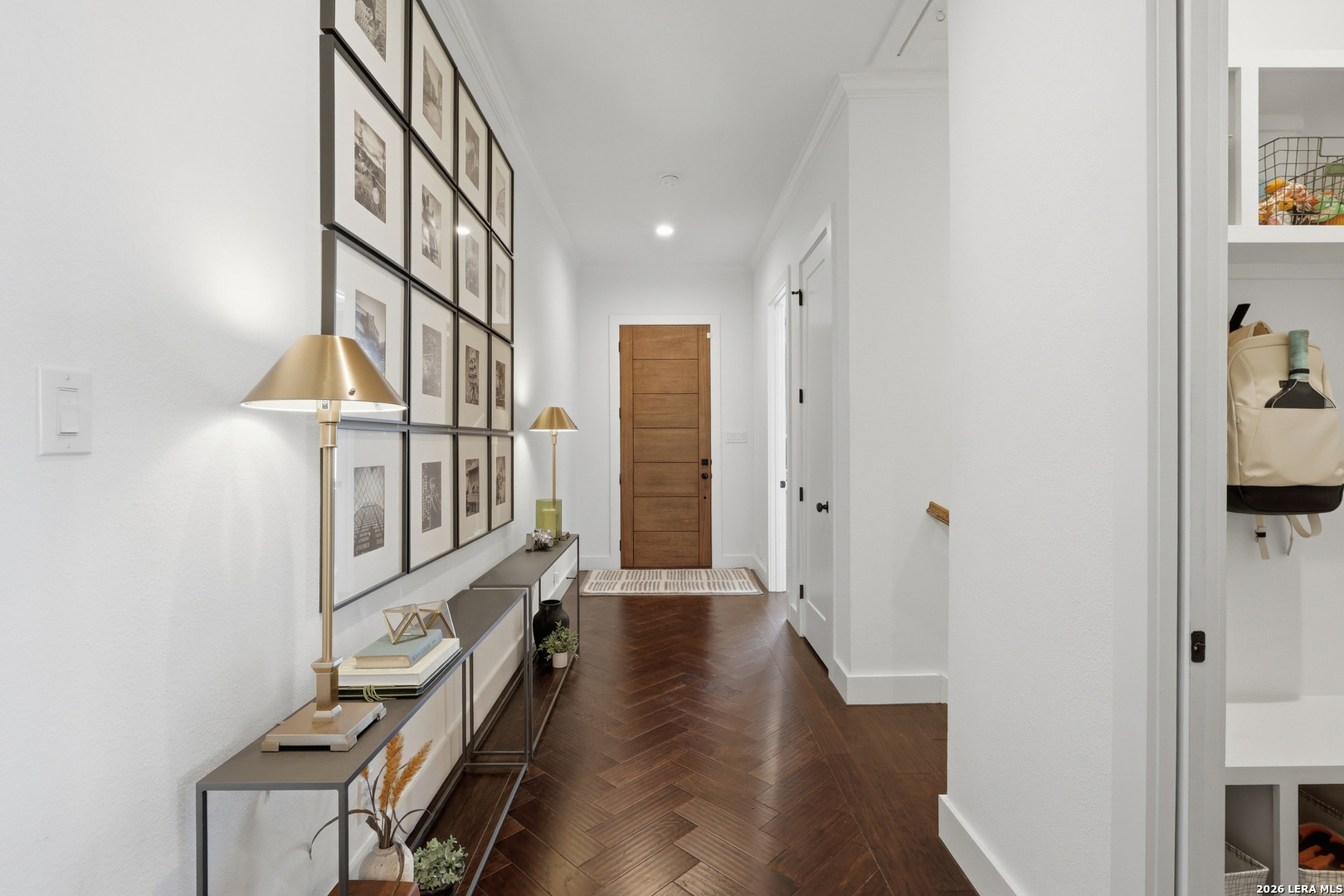 23850 Castle Peak