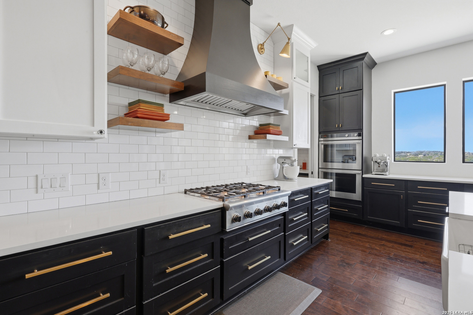 23850 Castle Peak