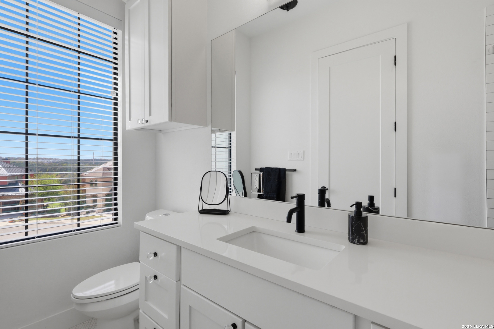 23850 Castle Peak