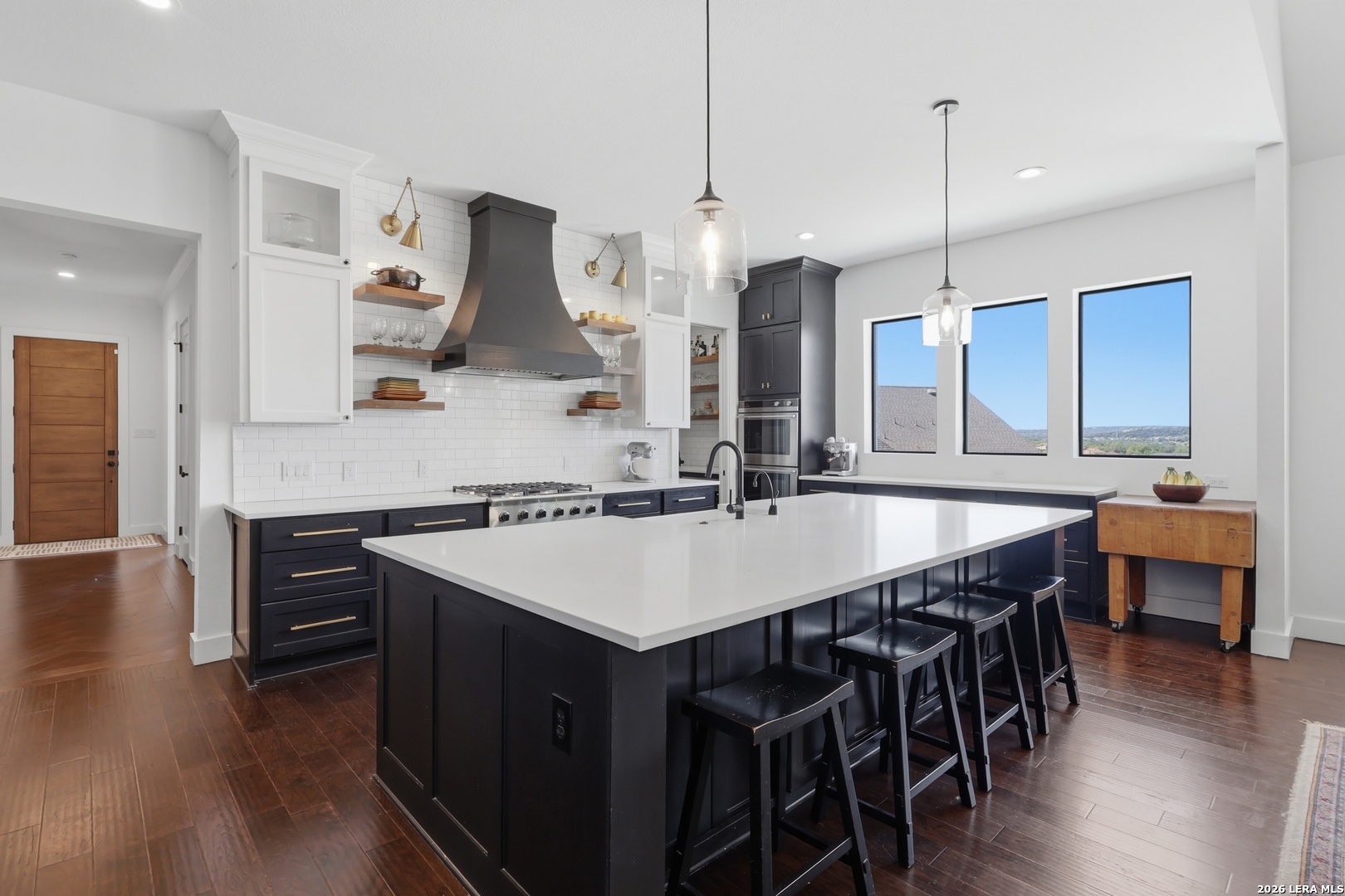 23850 Castle Peak