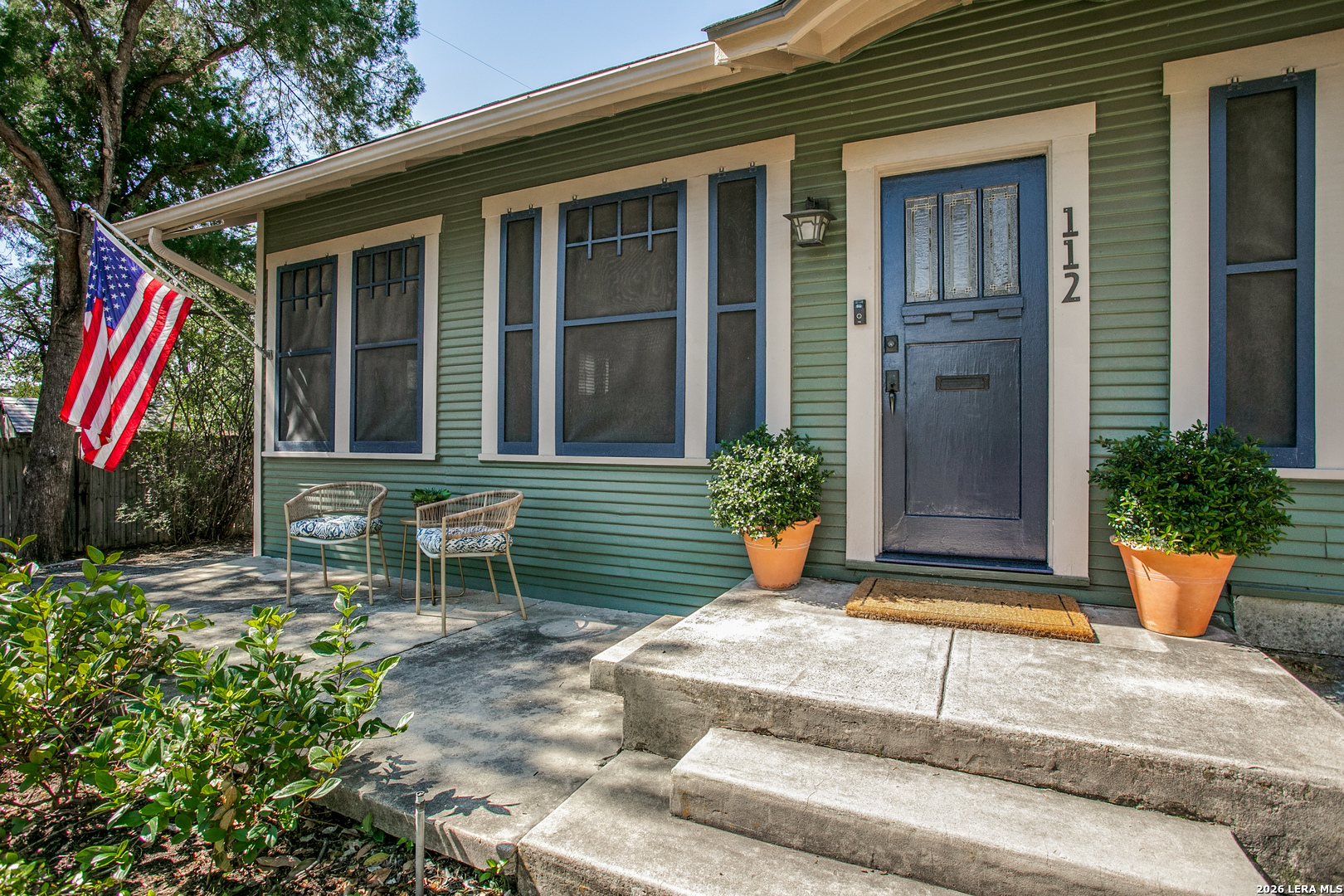 112 Eaton