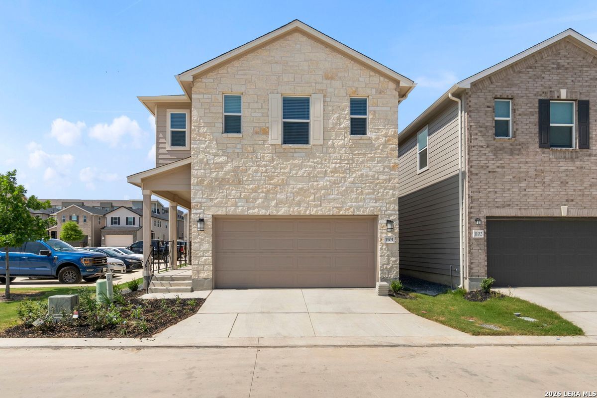 14839 Vance Jackson UNIT 1101