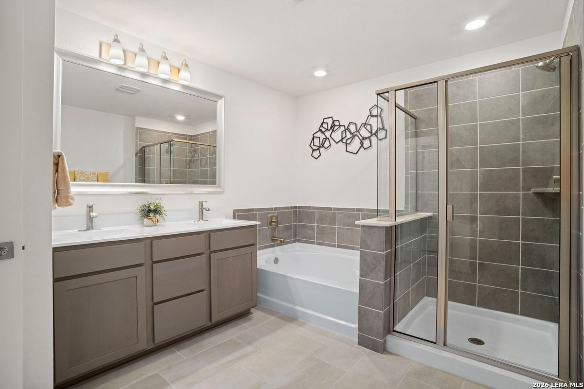 14839 Vance Jackson UNIT 508