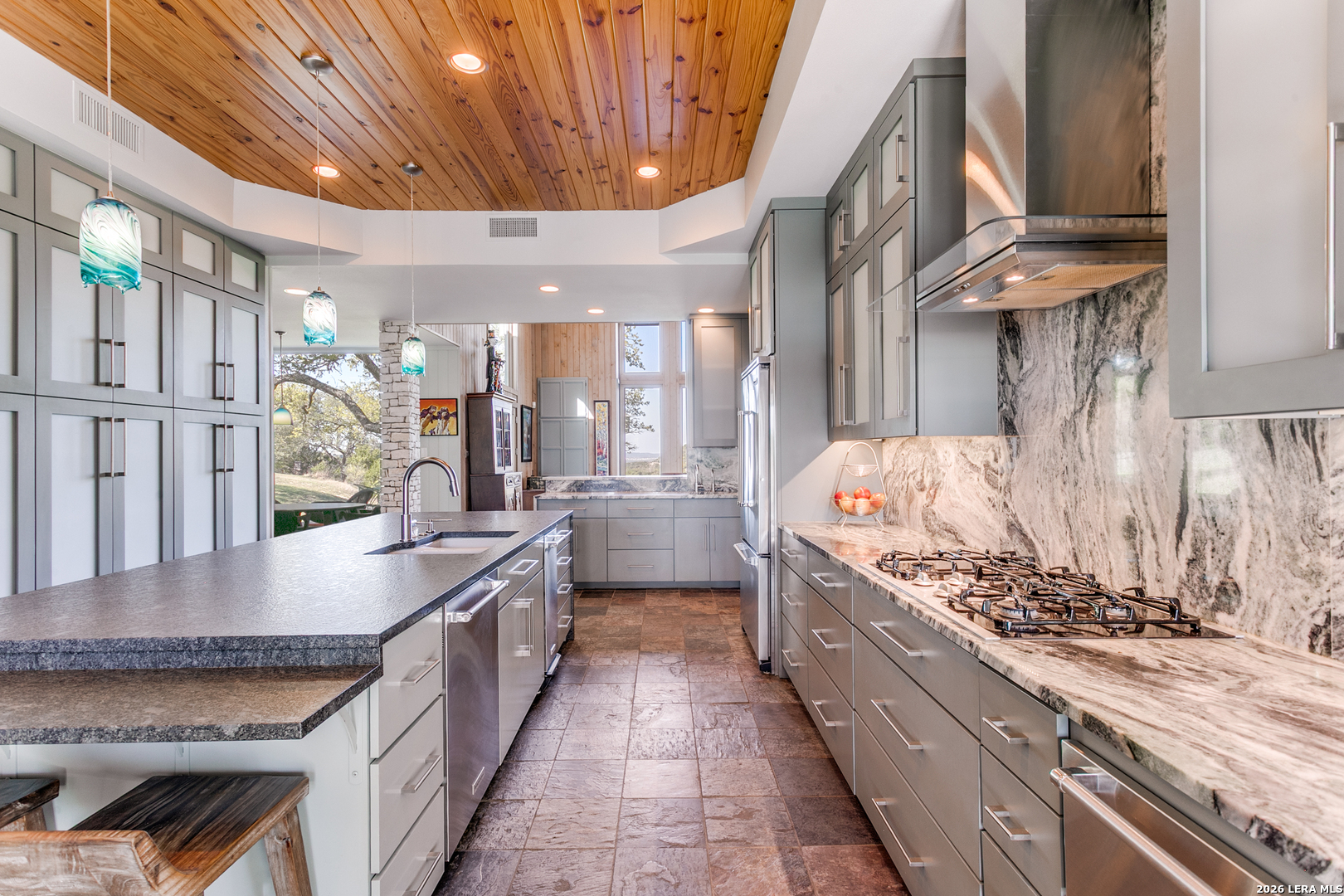 27359 Smithson Valley