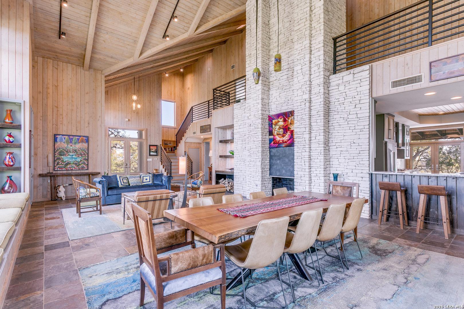 27359 Smithson Valley