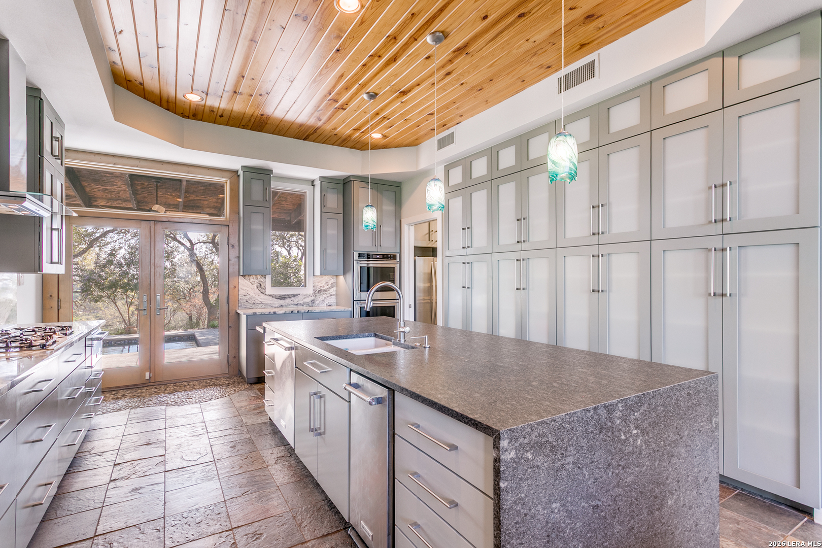27359 Smithson Valley