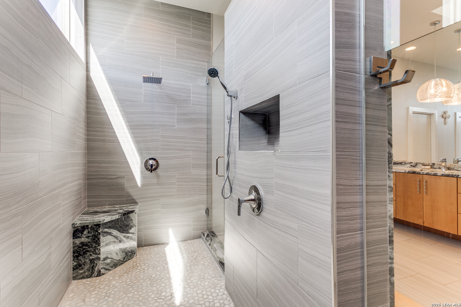 27359 Smithson Valley