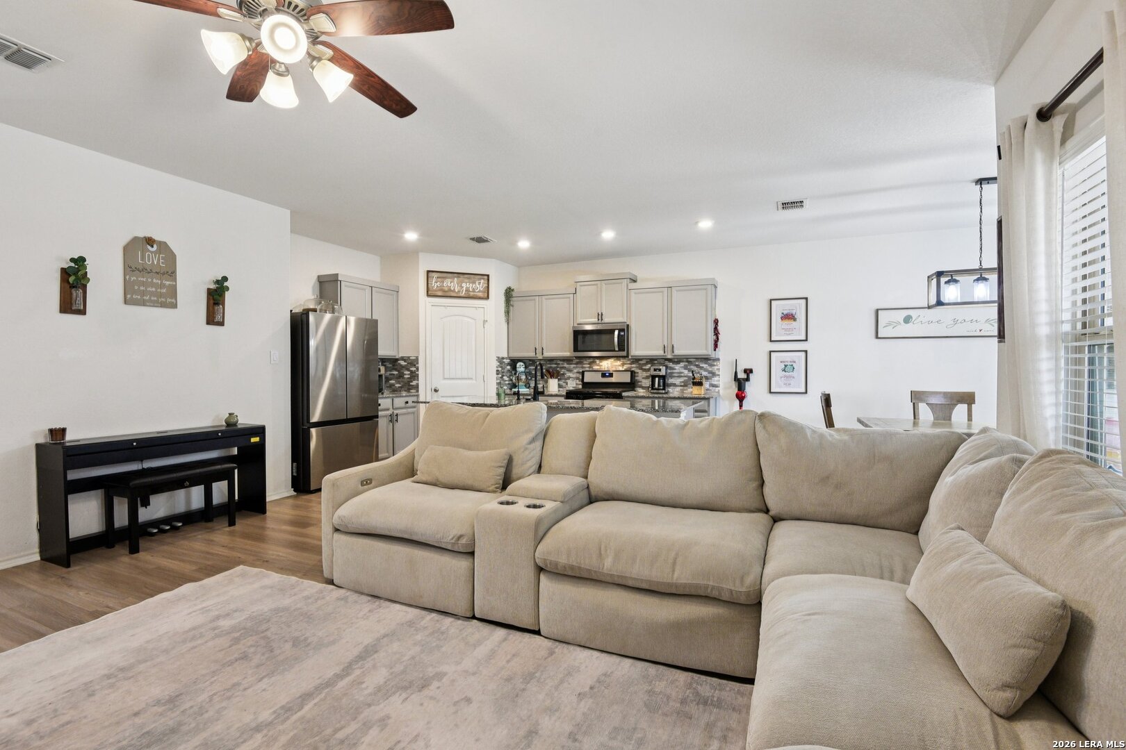 13030 Vista Hollow