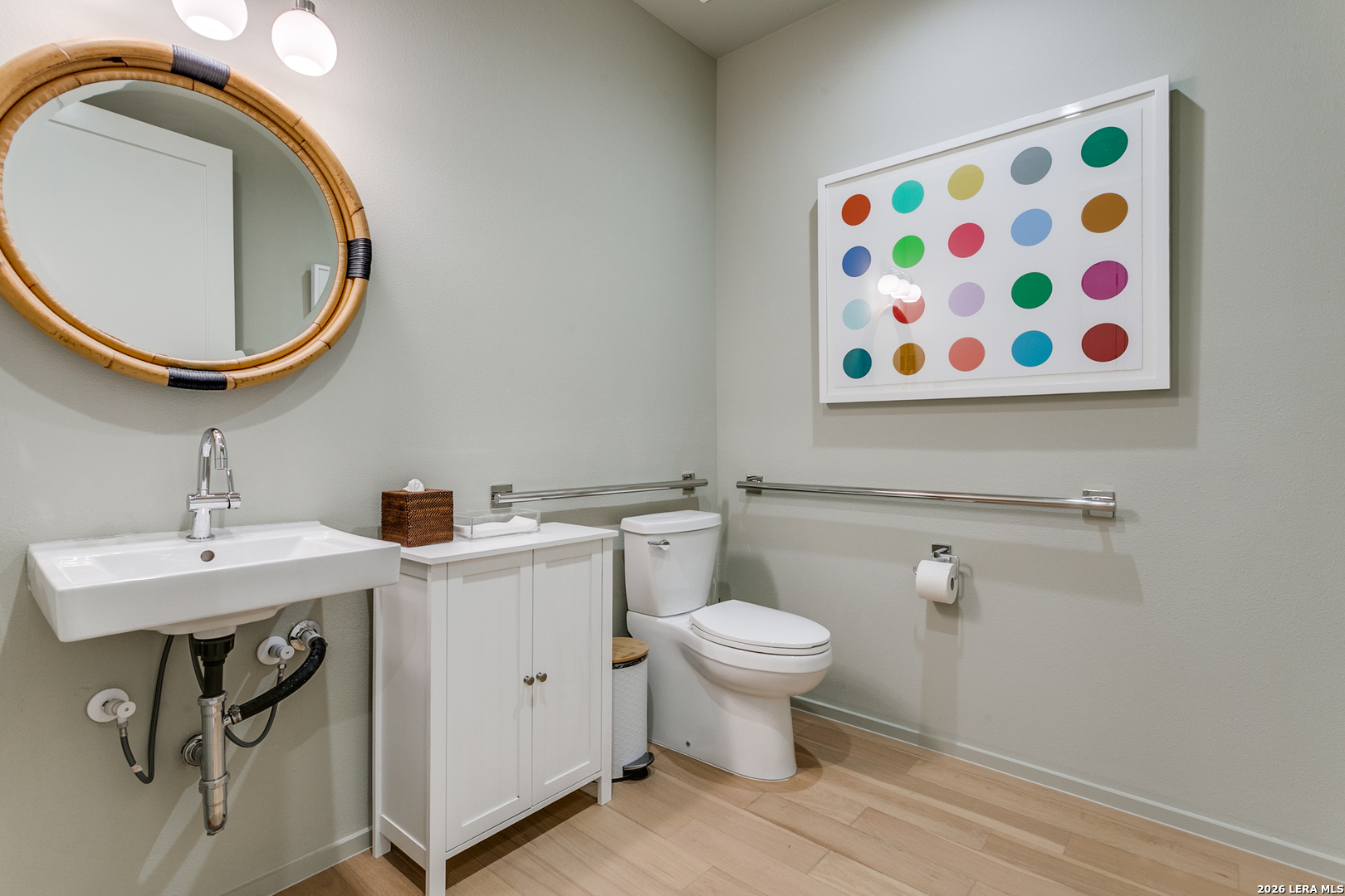 2222 Breezewood Dr 104