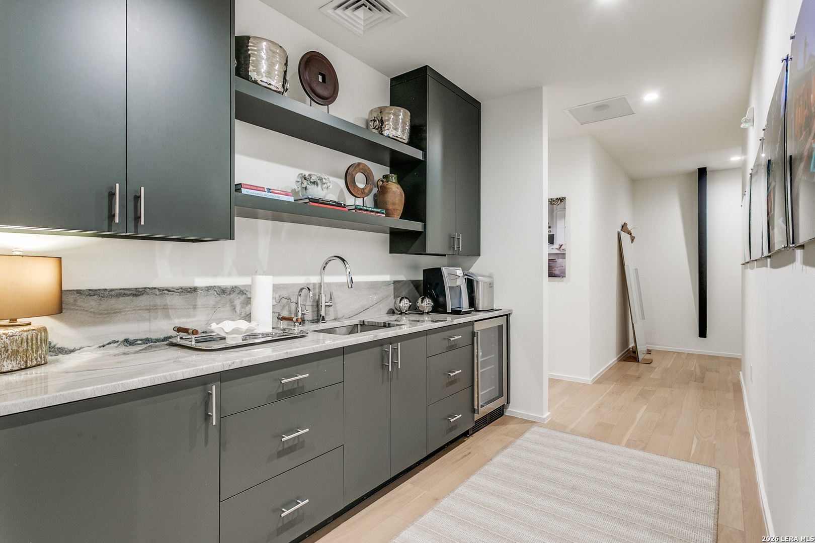 2222 Breezewood Dr 104