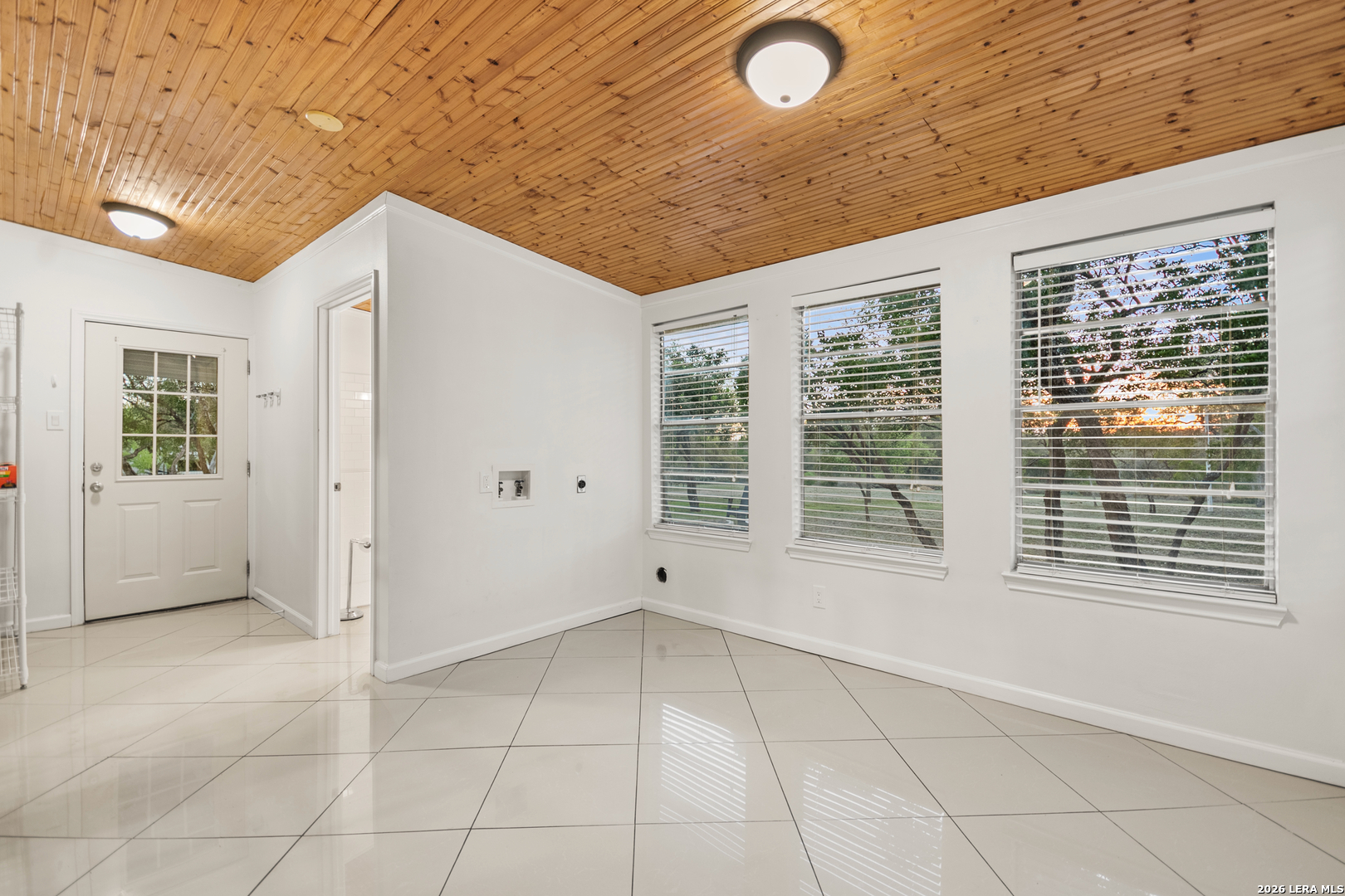 205 rolling oaks