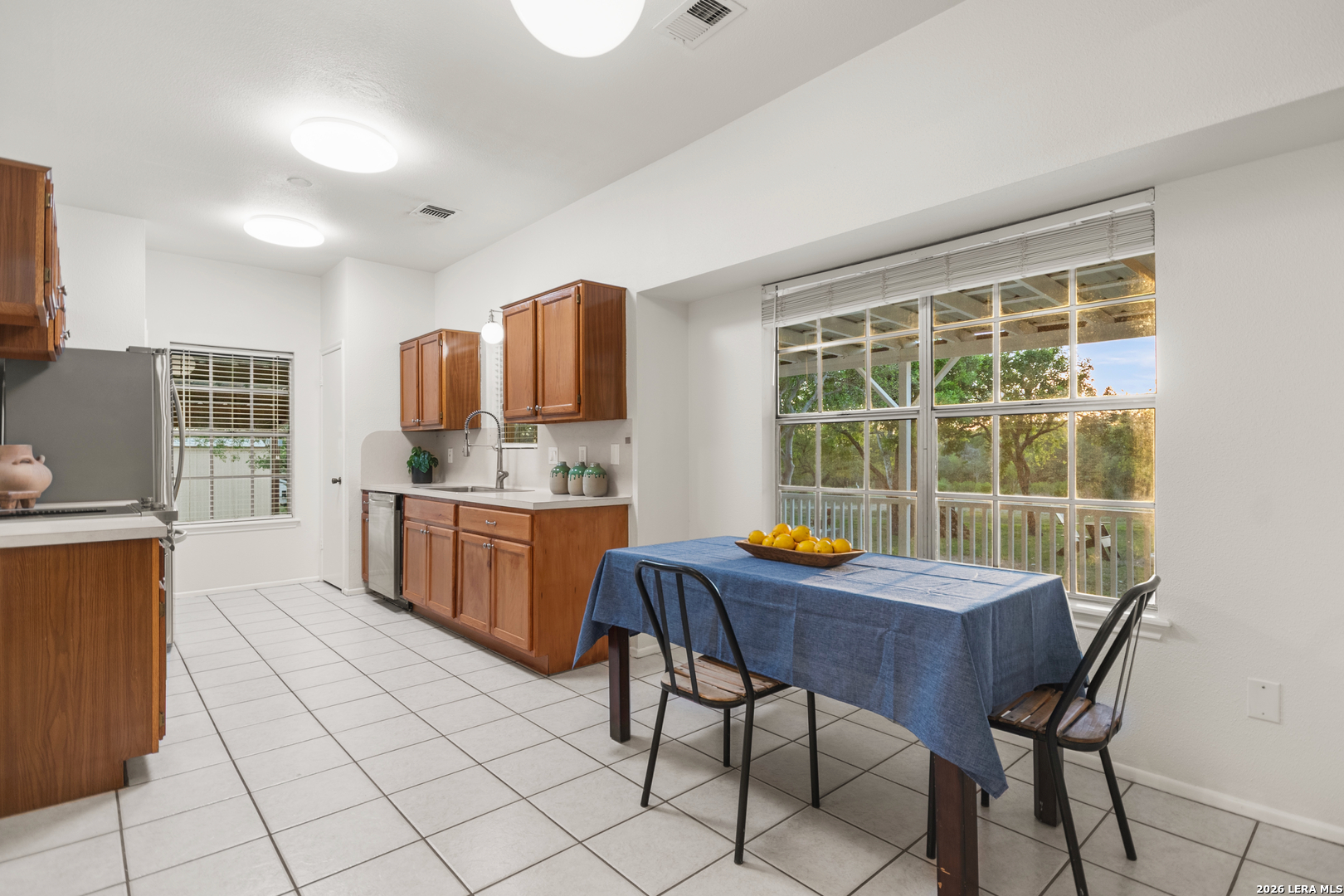 205 rolling oaks