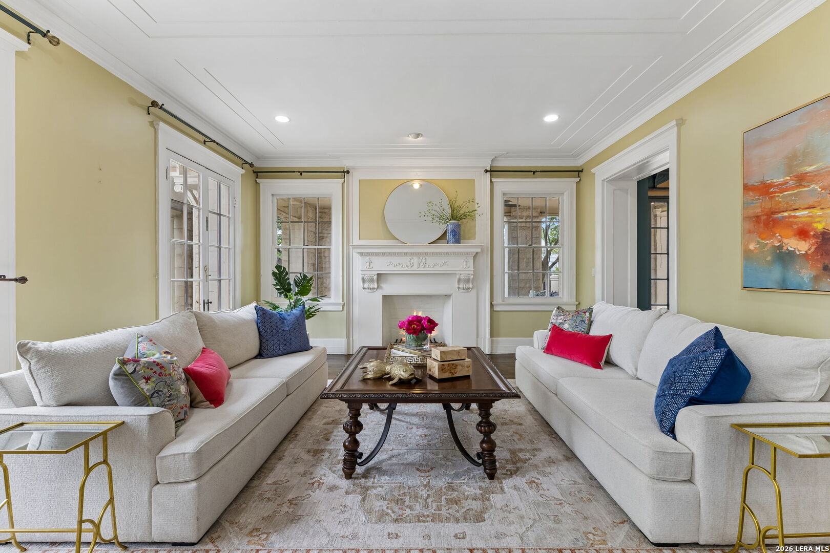 228 W Mulberry Ave