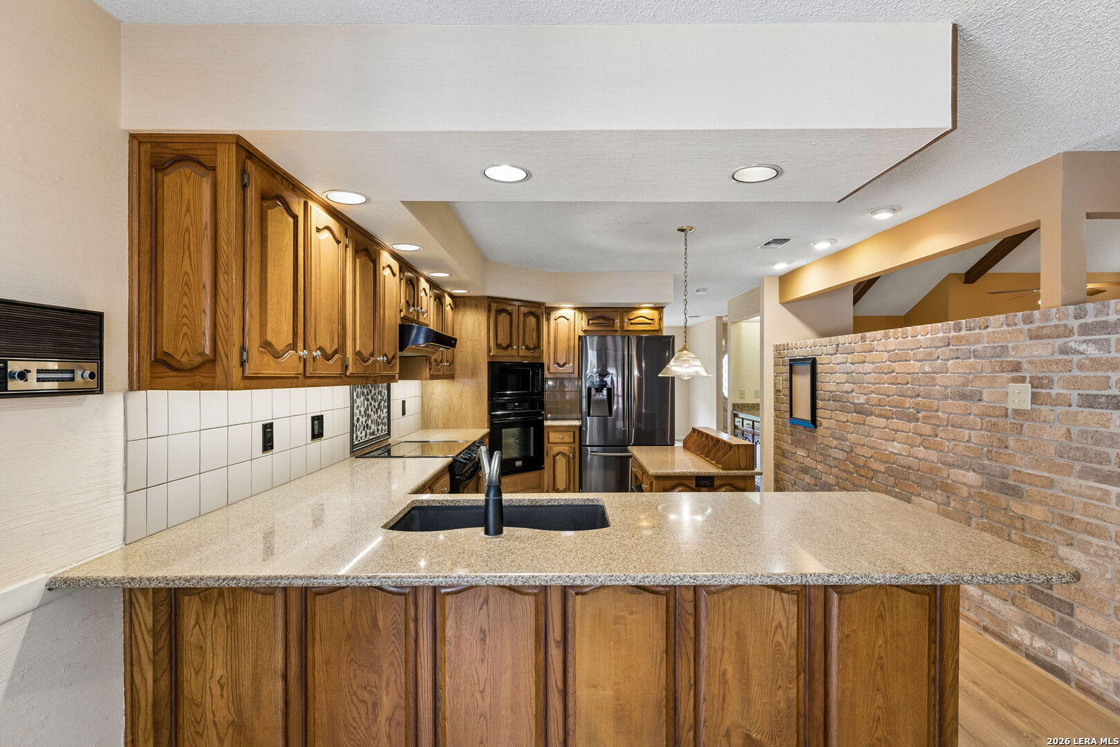 6119 Shady Creek