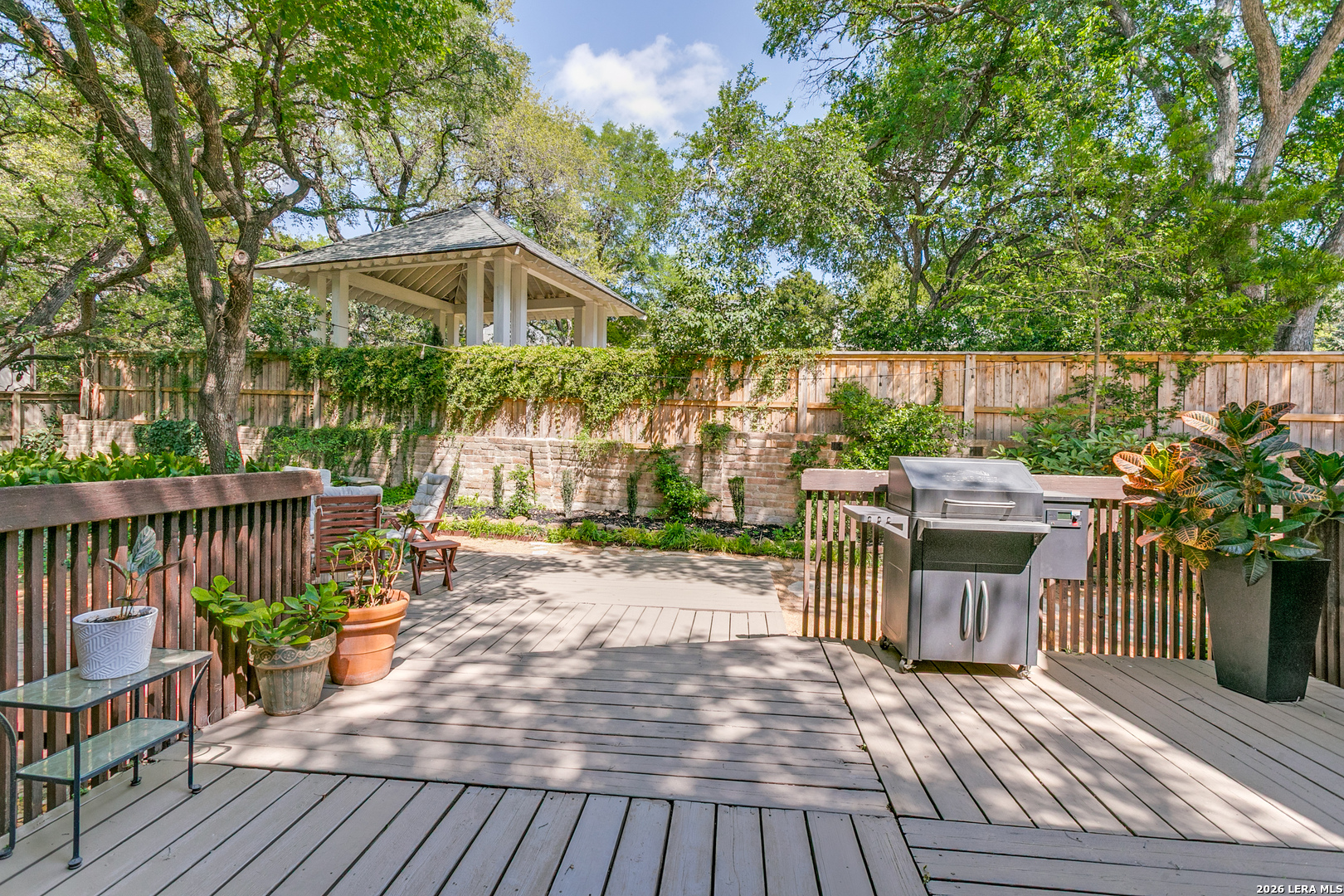 301 Alamo Heights Blvd