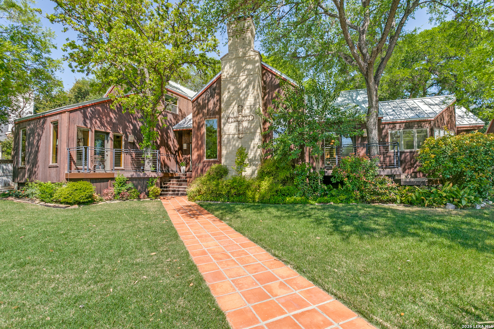 301 Alamo Heights Blvd
