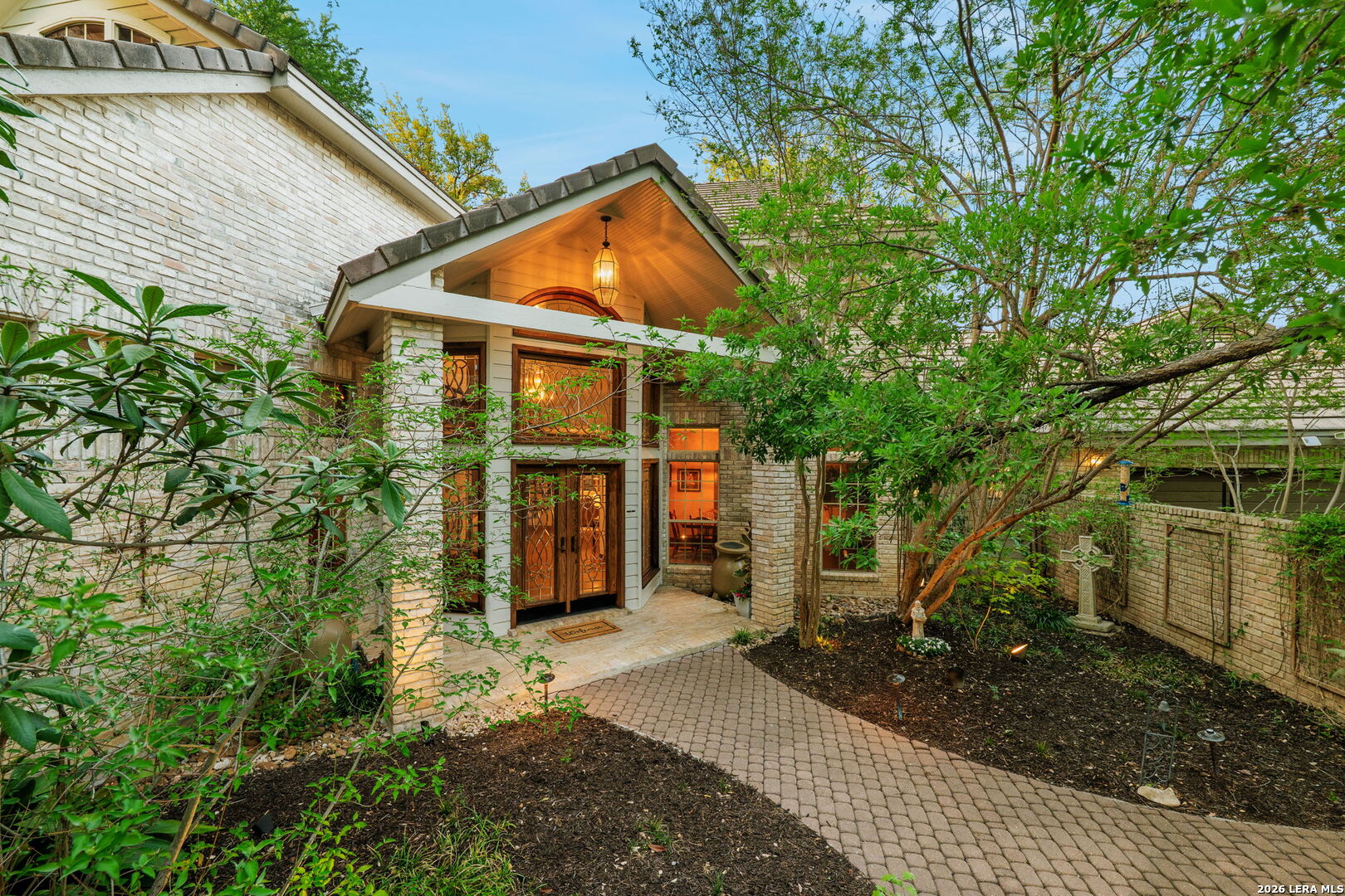 9 Scarborough Square