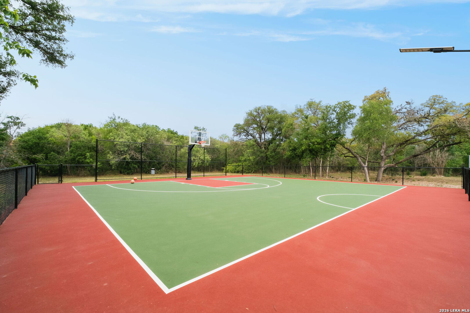 9 Scarborough Square