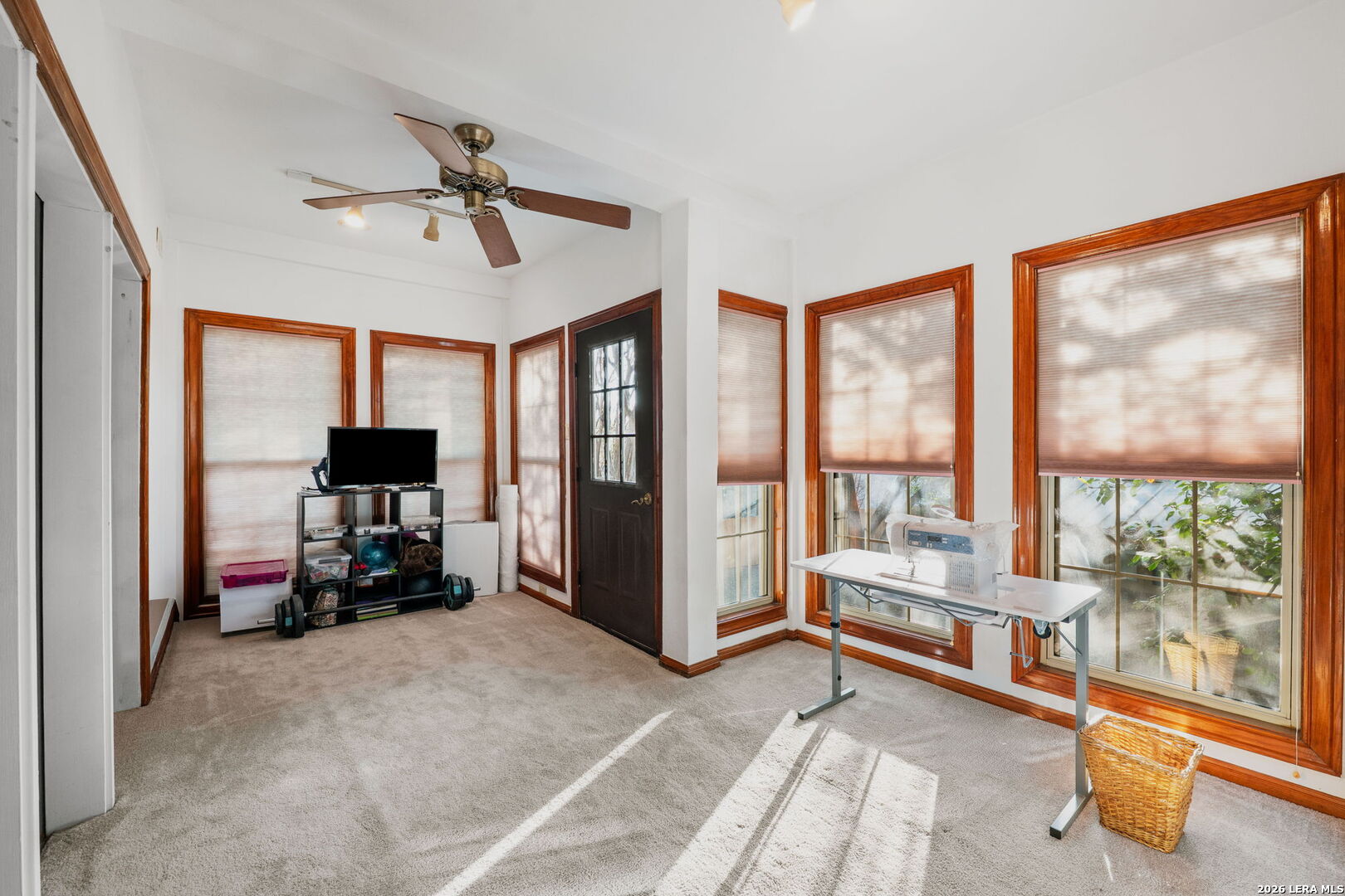 9 Scarborough Square