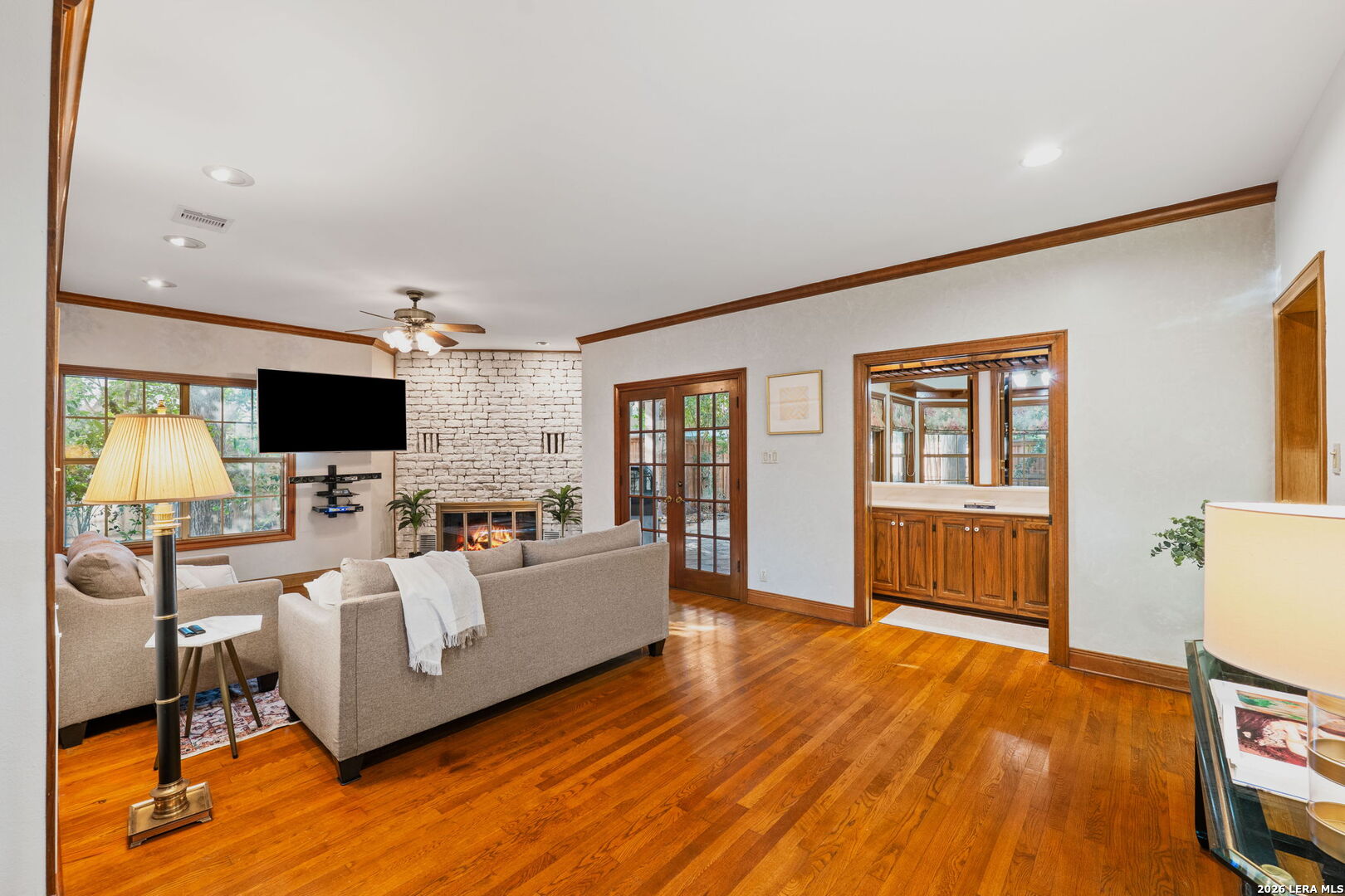 9 Scarborough Square