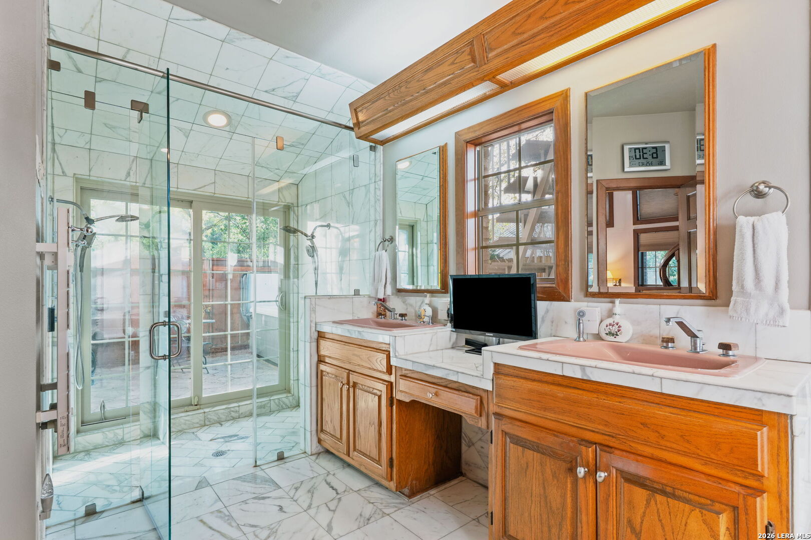 9 Scarborough Square