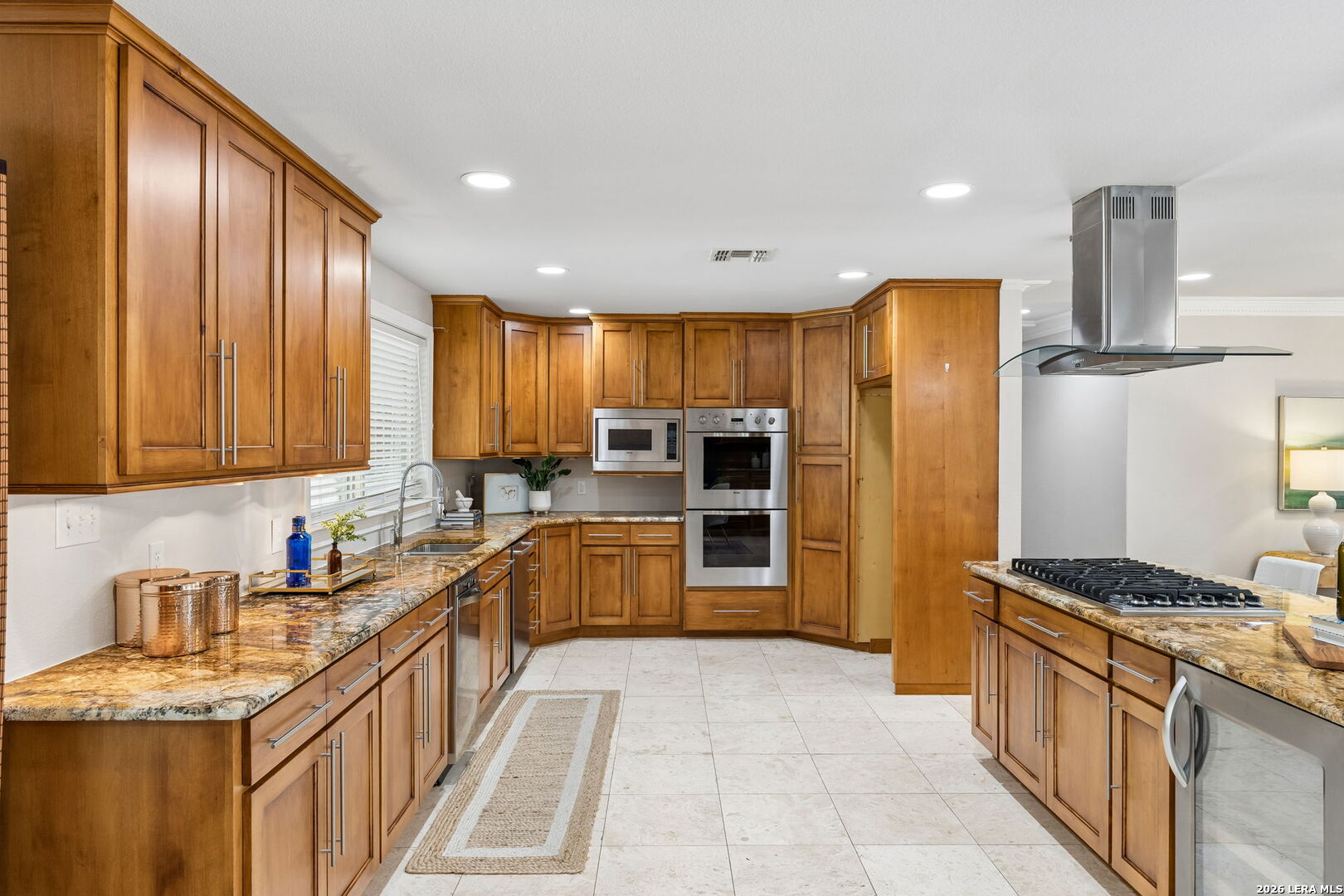 451 Laramie Dr