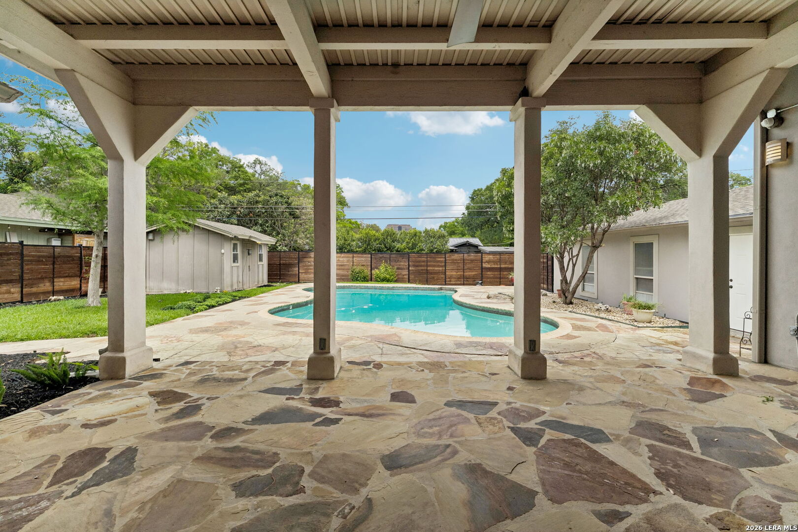 451 Laramie Dr