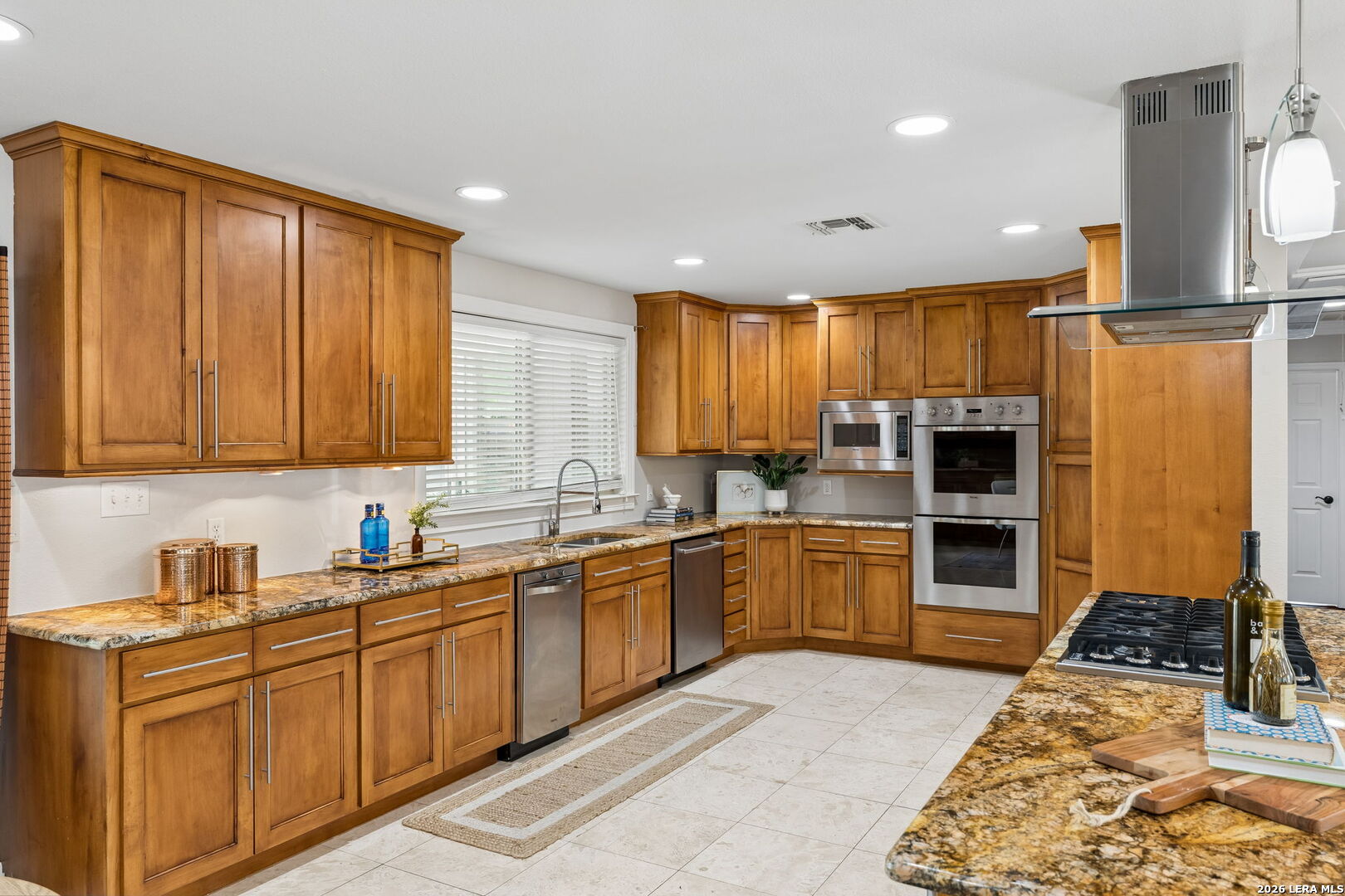 451 Laramie Dr