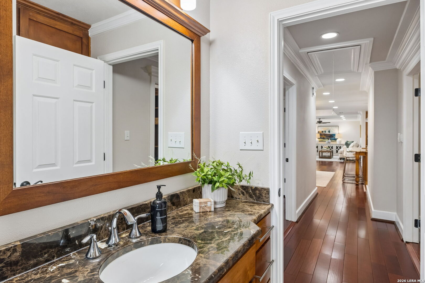 451 Laramie Dr