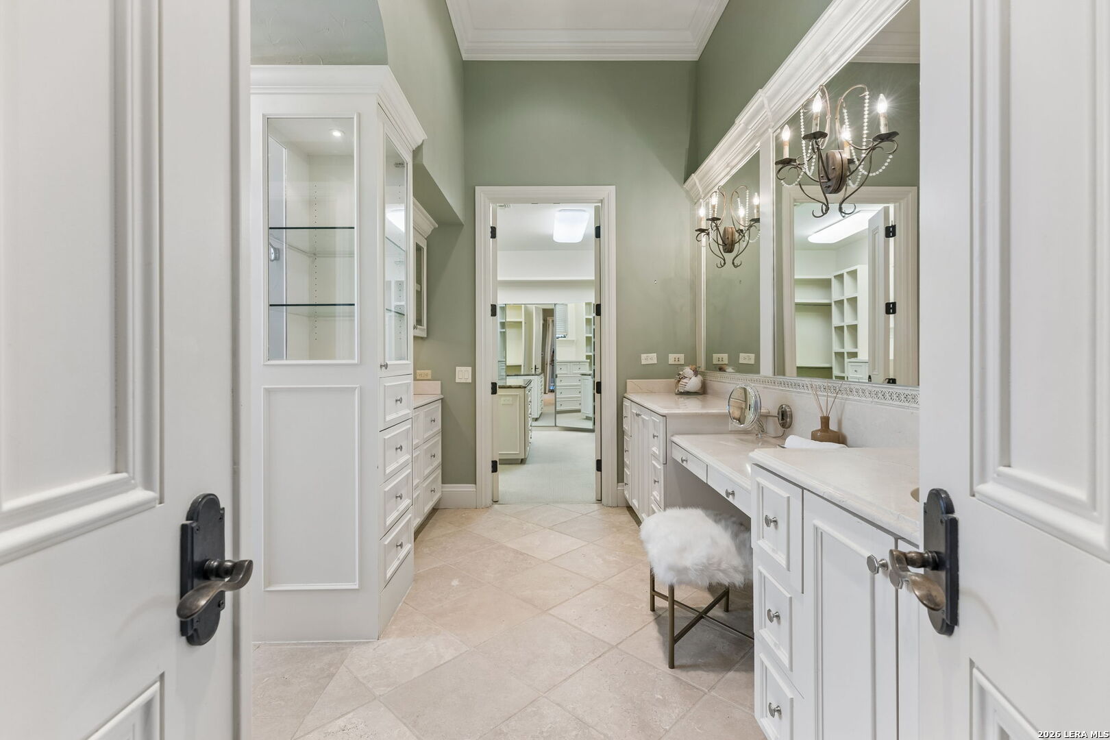 3011 Rustlers Trail
