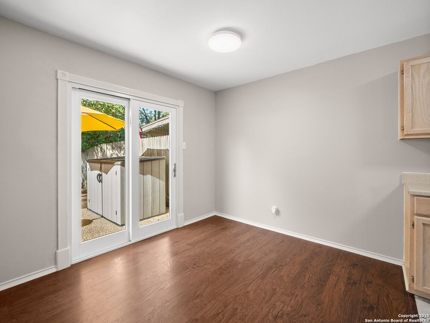 6310 Club Oaks